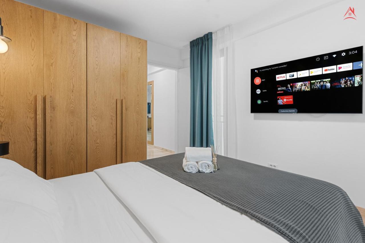 Apartament Opera Residence - Cismigiu, Eroilor, Free Private Parking Bucarest Exterior foto